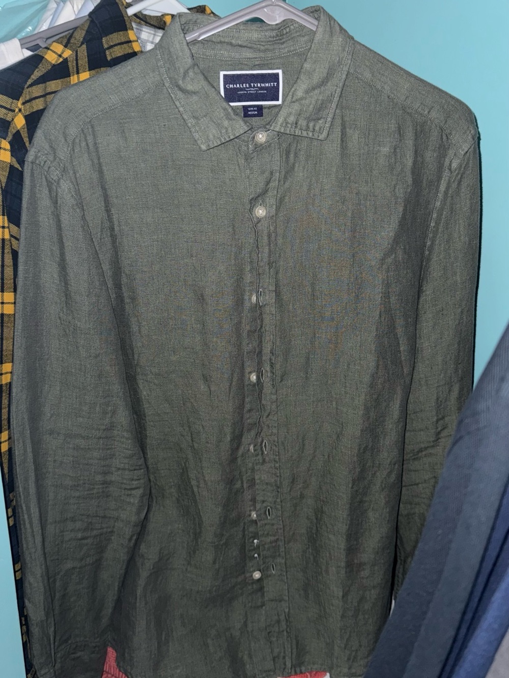 Charles Tyrwhitt Olive Linen Button-Down Shirt